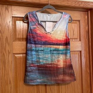 NWT Women’s Multicolored  V-Neck Tank